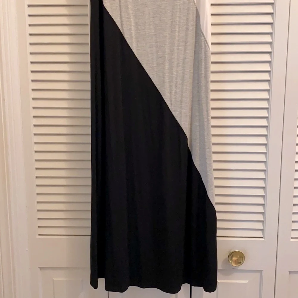 Athleta | Rayon Stretch Diagonal Colorblock Sleeveless Midi Dress (XS) - Picture 14 of 14